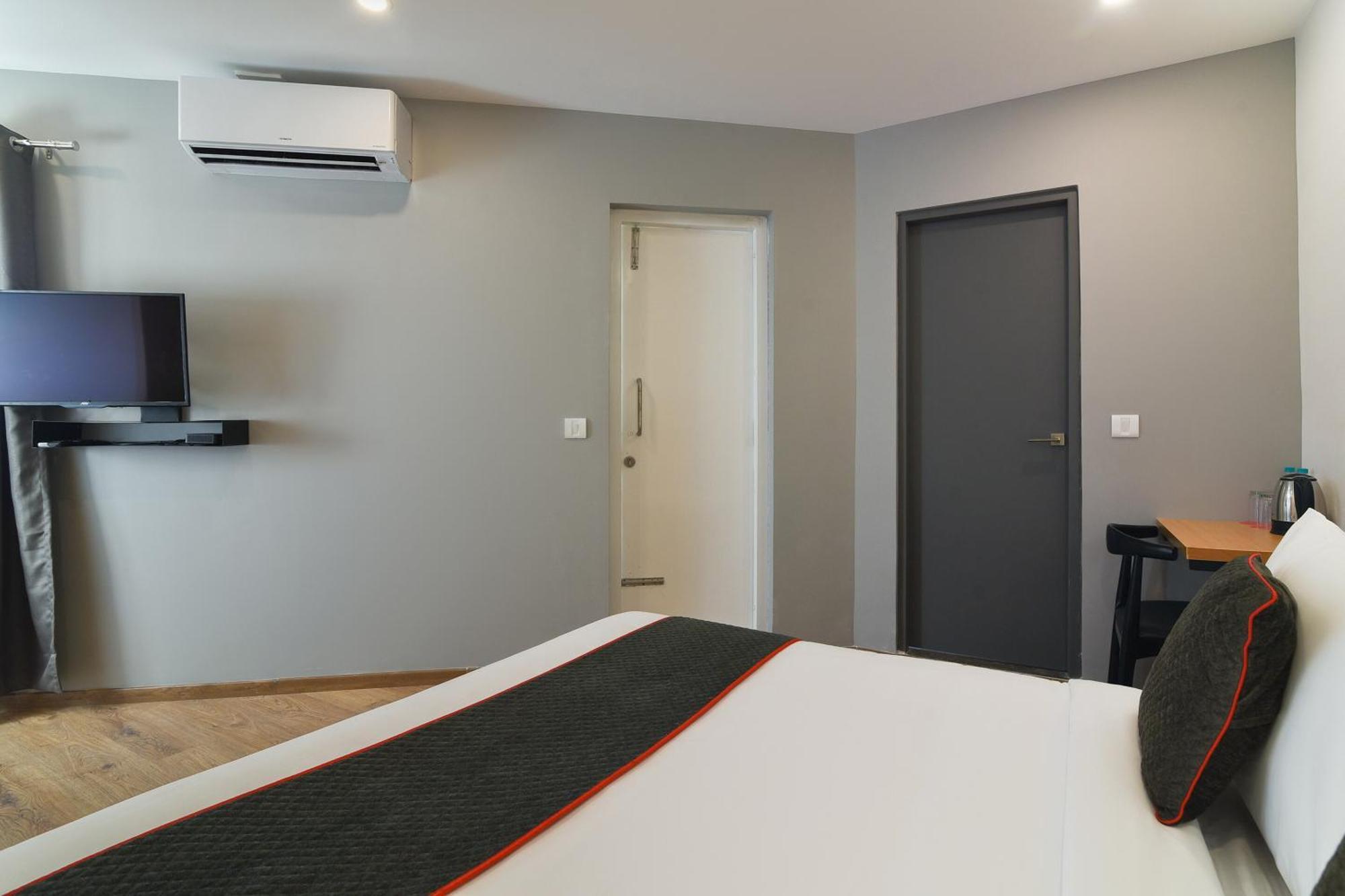 Super Townhouse Spruce Hotels Bellandur Bangalore Extérieur photo